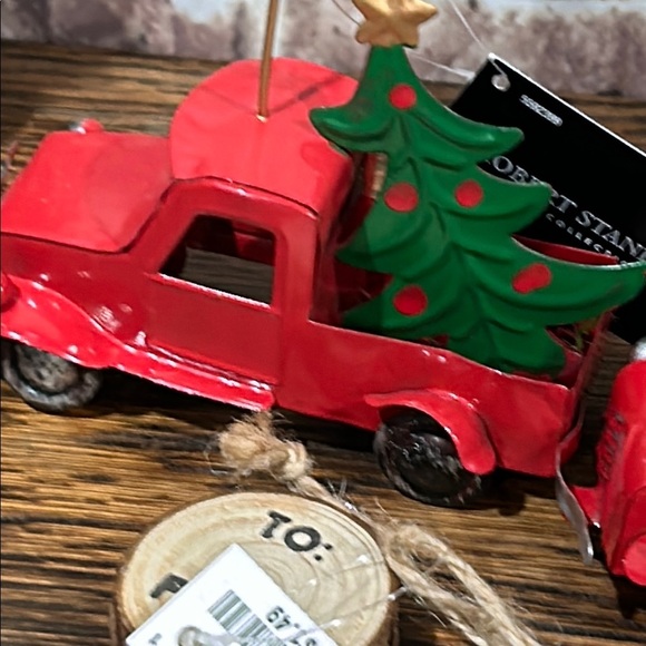 4 Placecard holders 4 wood gift tags NWT - Picture 2 of 10